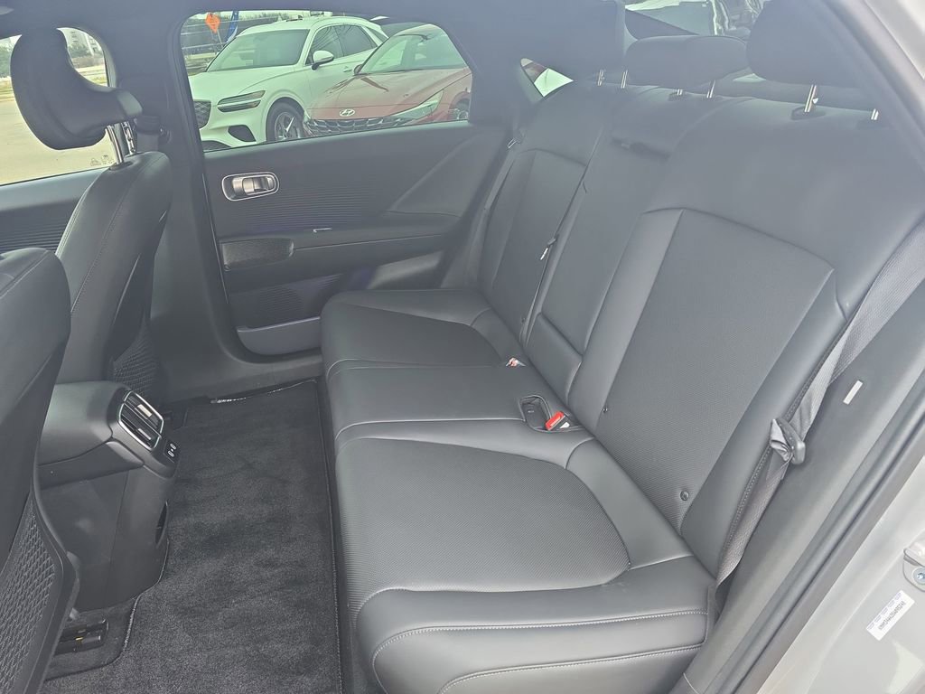 Certified 2025 Hyundai Ioniq 6 SEL image 14