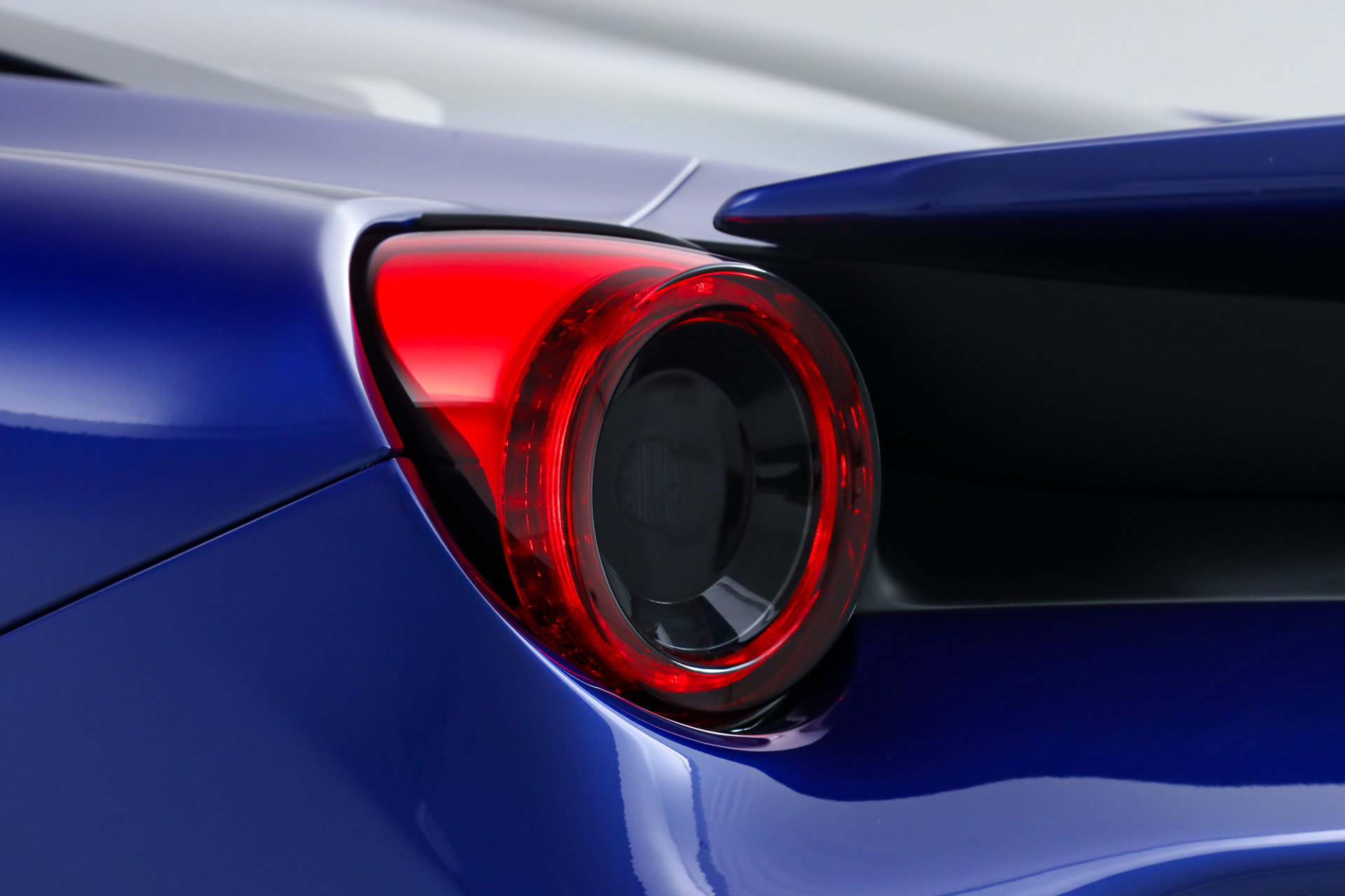 Certified 2020 Ferrari 488 Pista Coupe RWD image 17