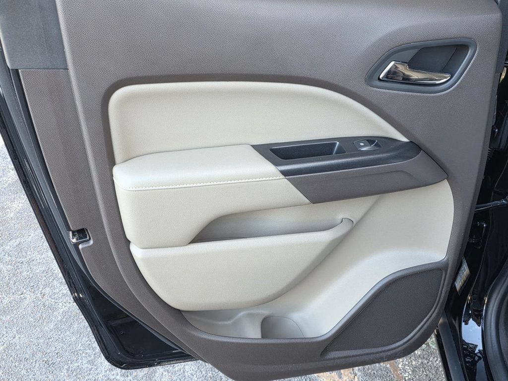 Used 2019 GMC Canyon SLE RWD image 28