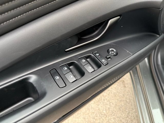 New 2026 Hyundai Elantra SEL Sport Premium FWD image 19