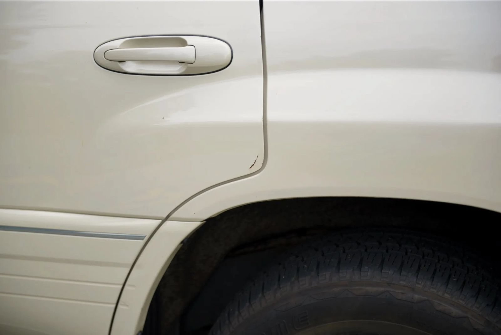 Used 2005 Lexus LX 470 4WD image 37