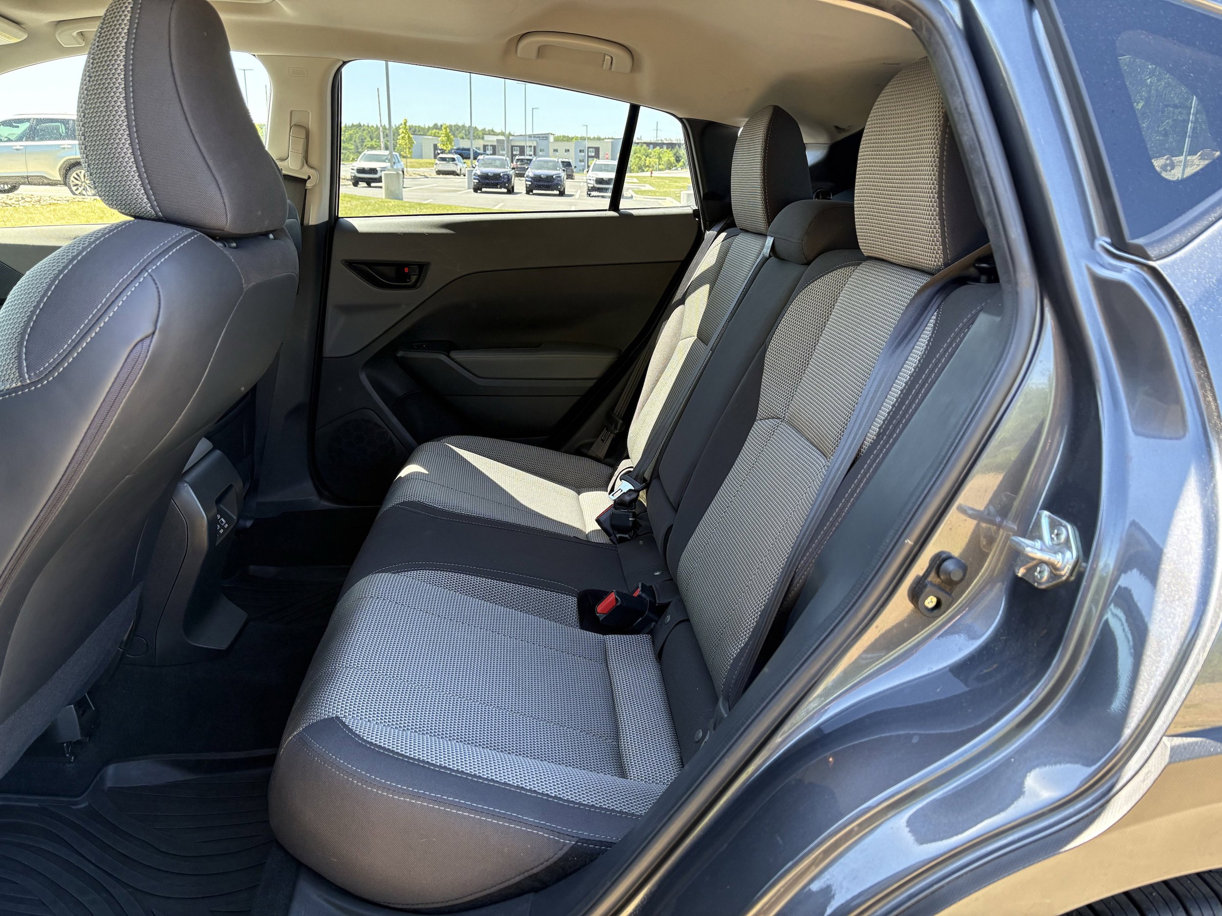 Used 2024 Subaru Crosstrek 2.0i Premium AWD/4WD image 32
