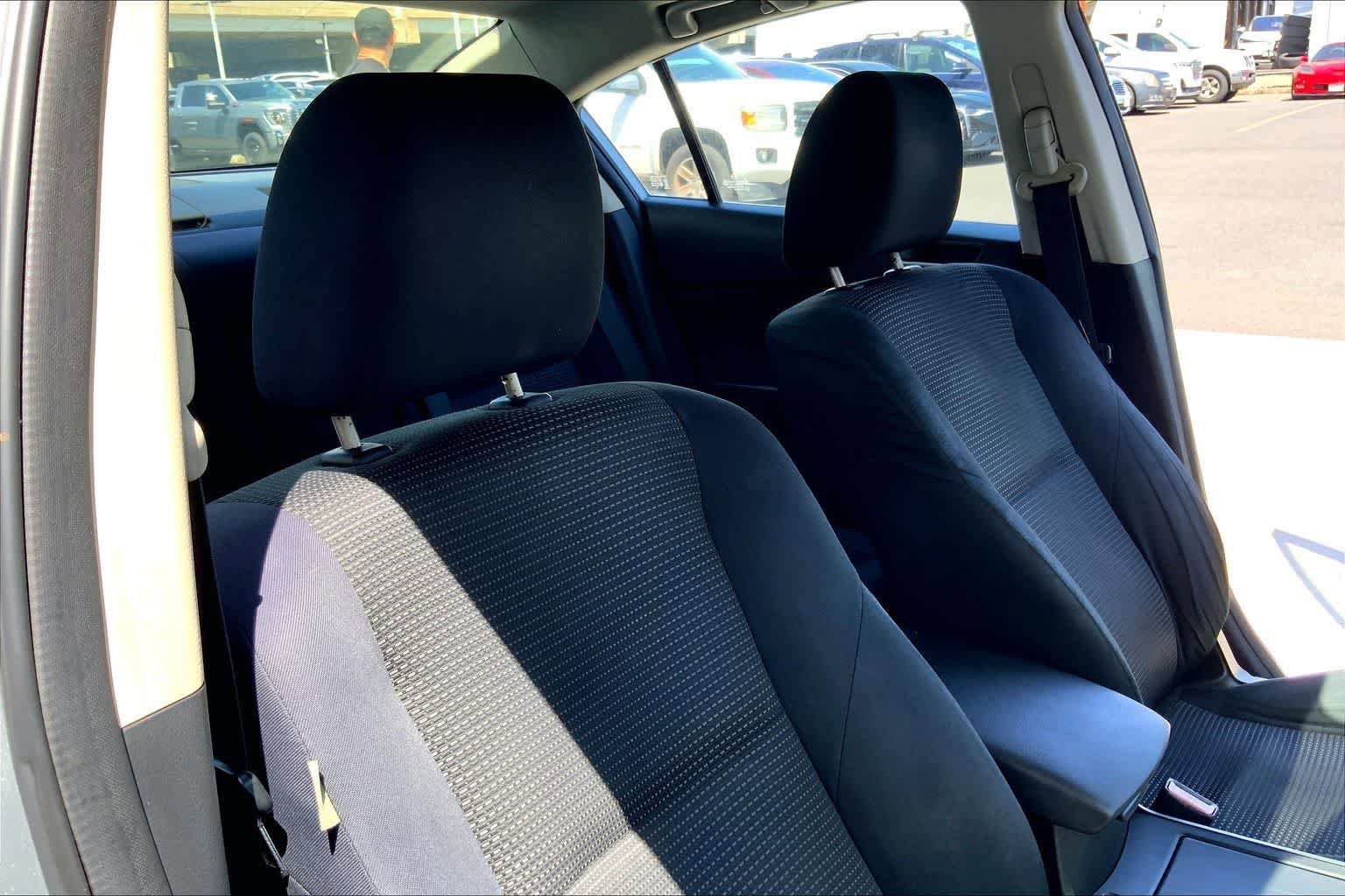 Used 2012 MAZDA MAZDA3 i Touring image 14