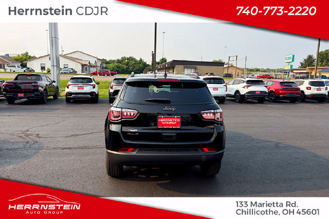 New 2026 Jeep Compass Latitude AWD/4WD image 29