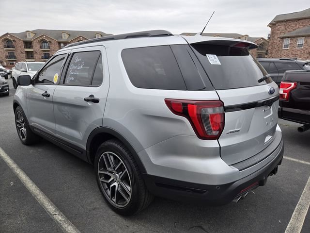 Used 2019 Ford Explorer Sport image 4