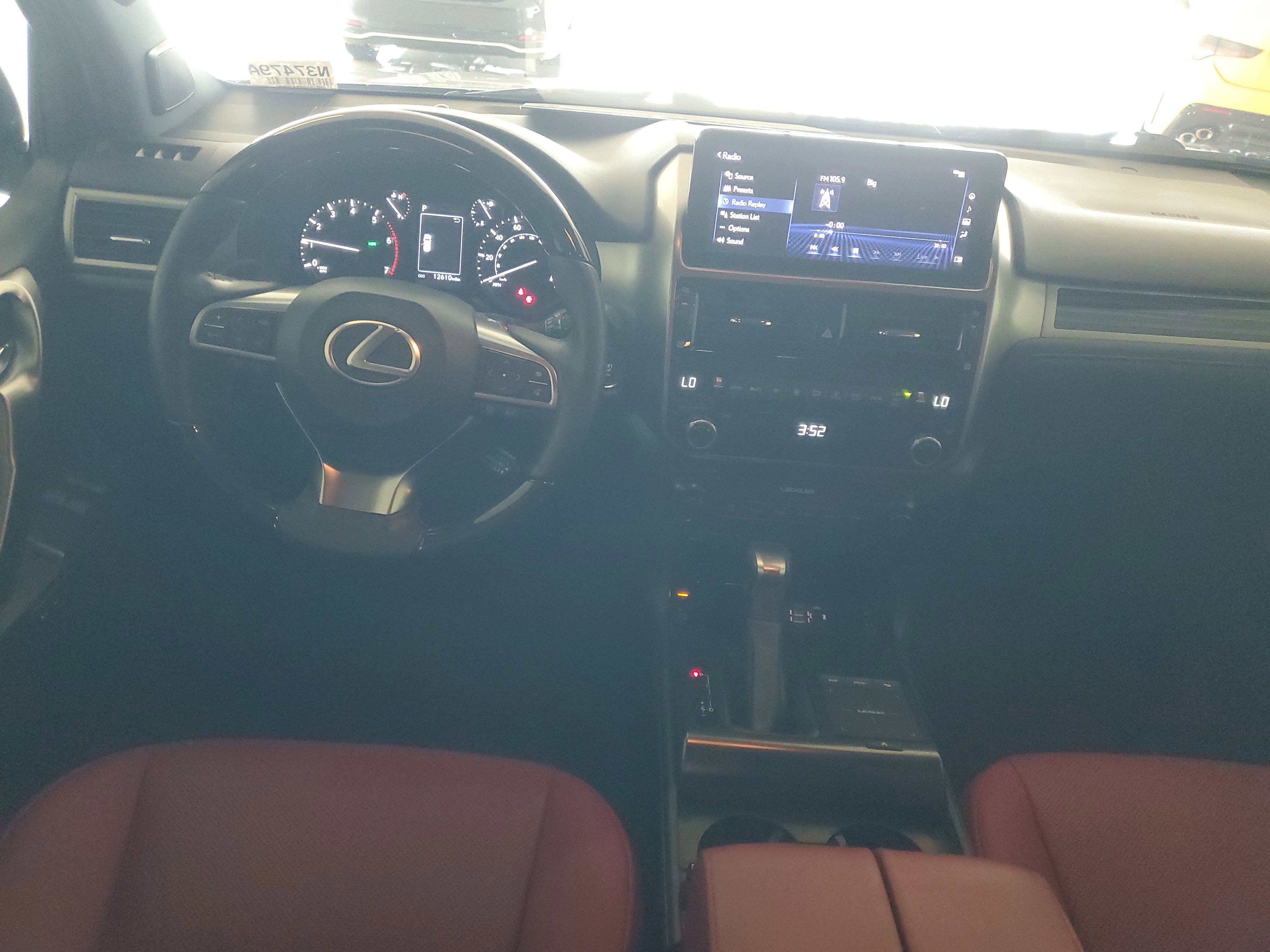 Certified 2022 Lexus GX 460 Premium w/ Premium Package image 13