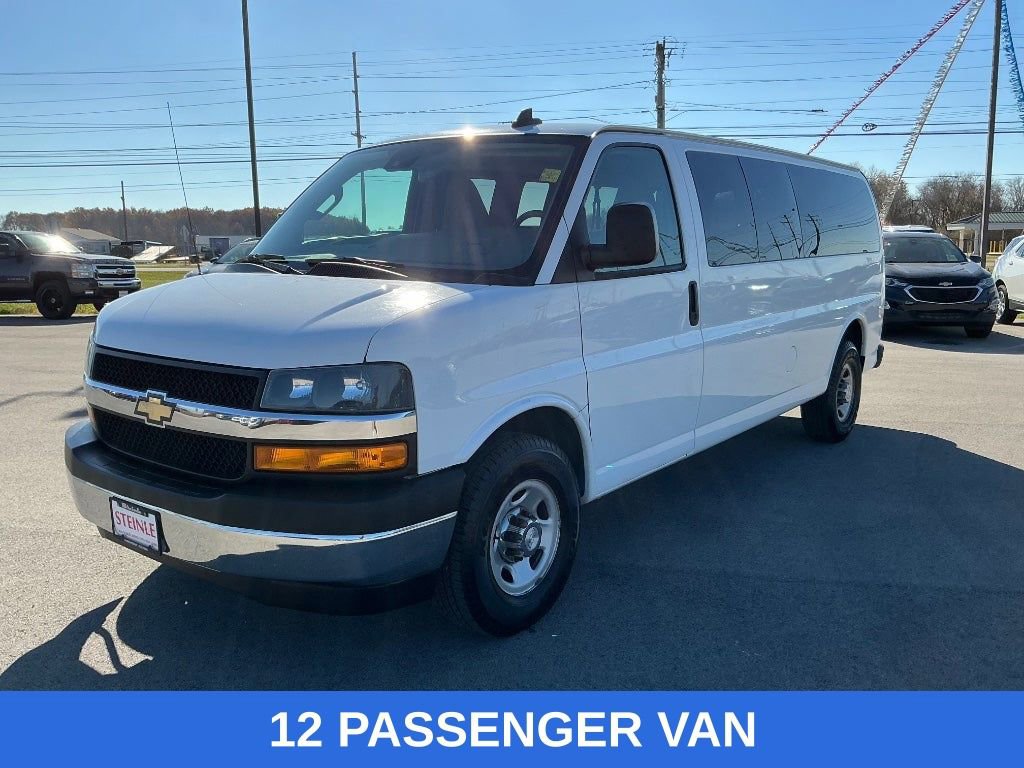 Used 2019 Chevrolet Express 3500 LT w/ LT Preferred Equipment Group image 11