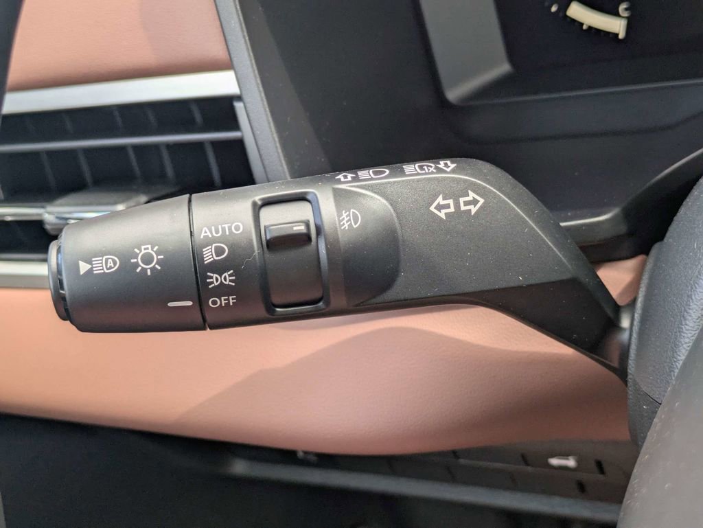 New 2026 Mitsubishi Outlander SEL image 30