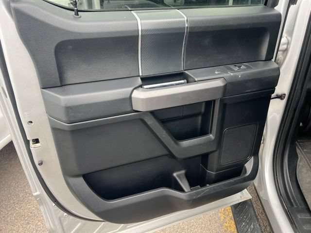 Used 2019 Ford F150 XLT w/ Equipment Group 302A Luxury AWD/4WD image 17