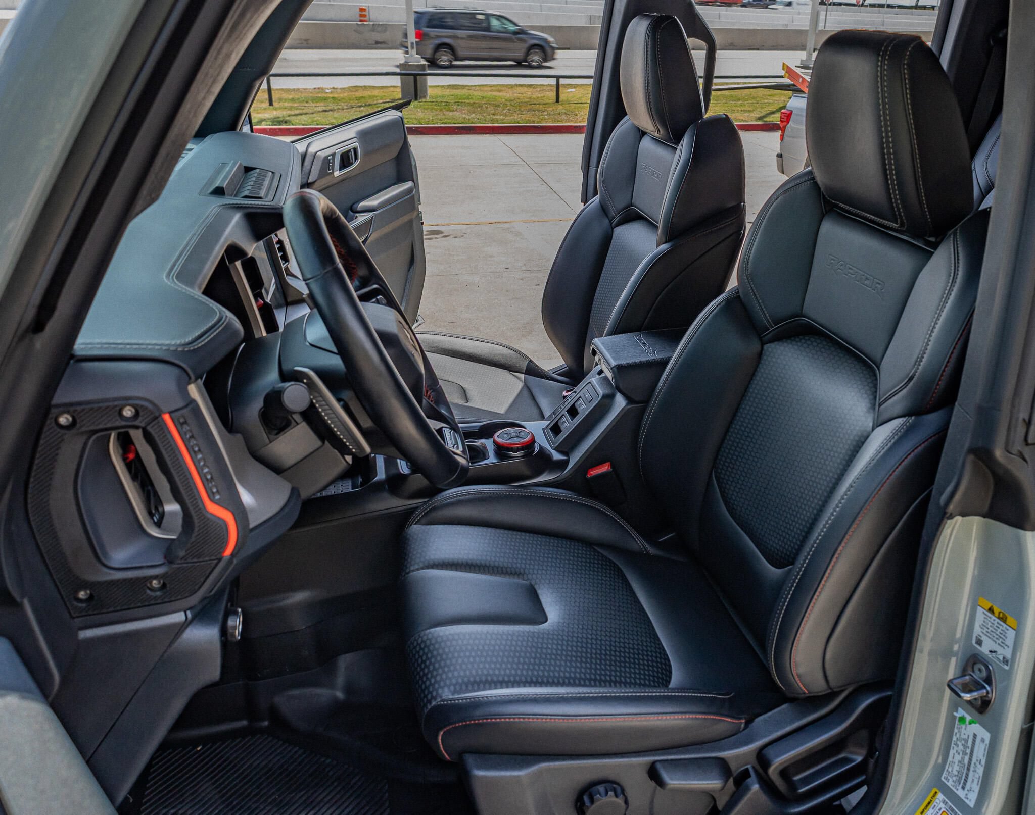 Used 2024 Ford Bronco Raptor AWD/4WD image 30