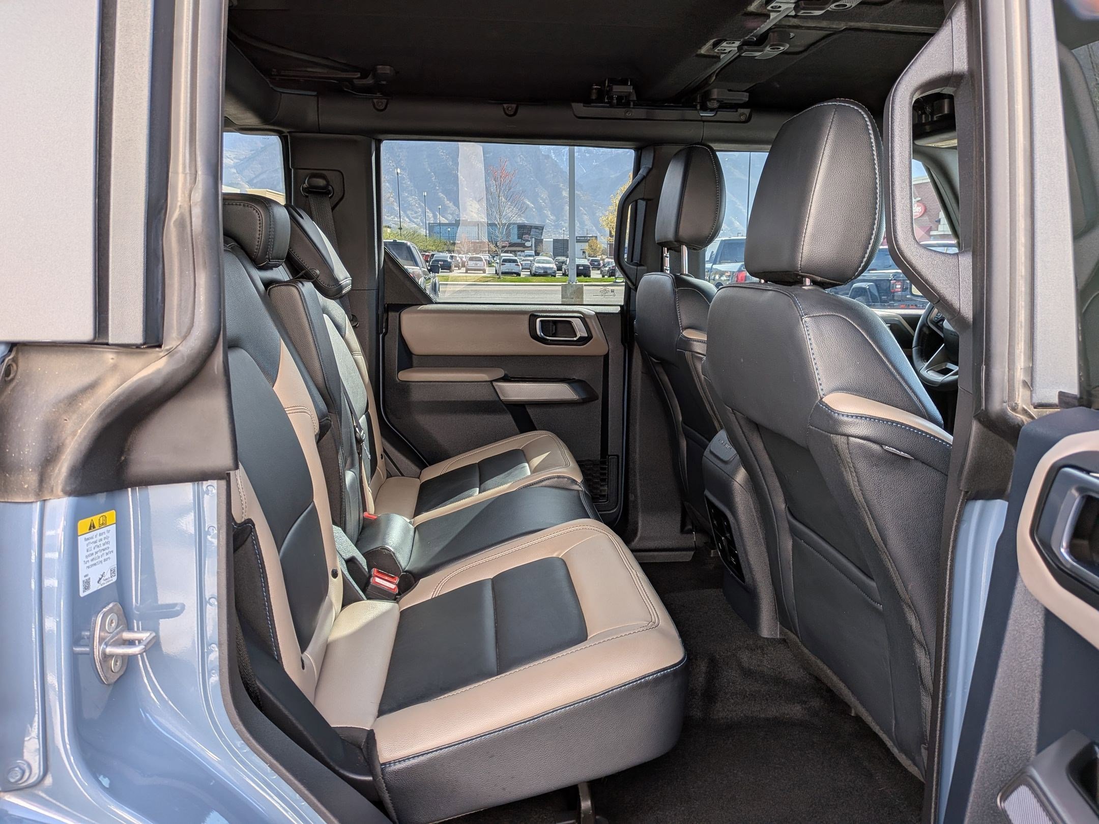 Used 2023 Ford Bronco Wildtrak image 35