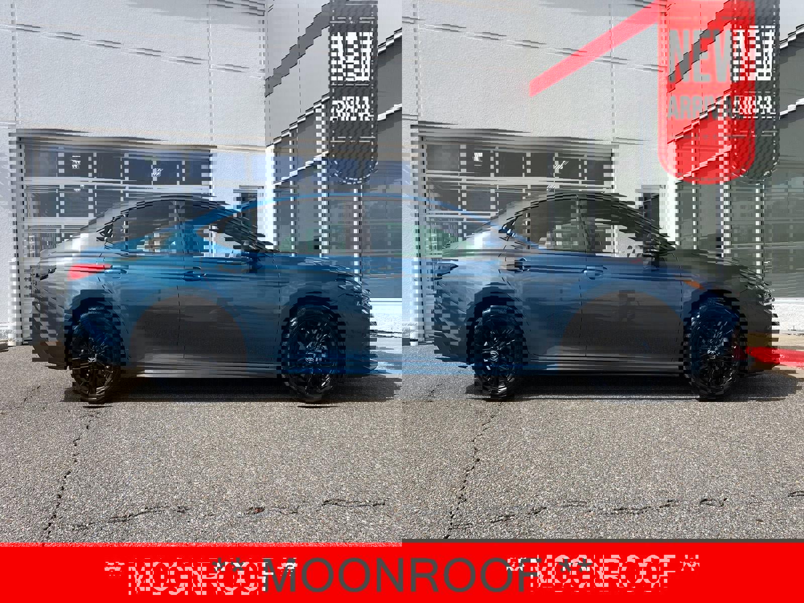 Used 2025 Toyota Camry SE w/ Multimedia Upgrade Package AWD/4WD image 1