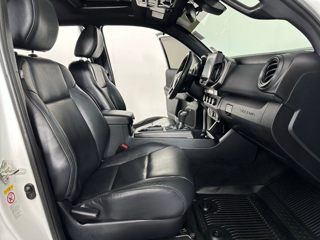 Used 2019 Toyota Tacoma TRD Off-Road image 27
