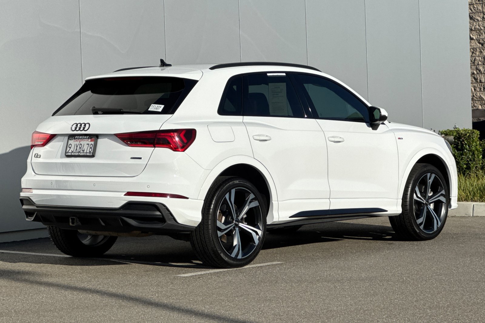 Used 2024 Audi Q3 2.0T Premium Plus w/ Premium Plus Package AWD/4WD image 5