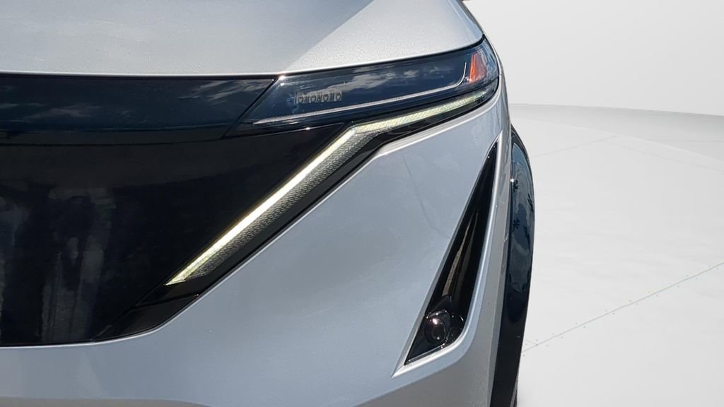 Certified 2023 Nissan Ariya AWD image 25
