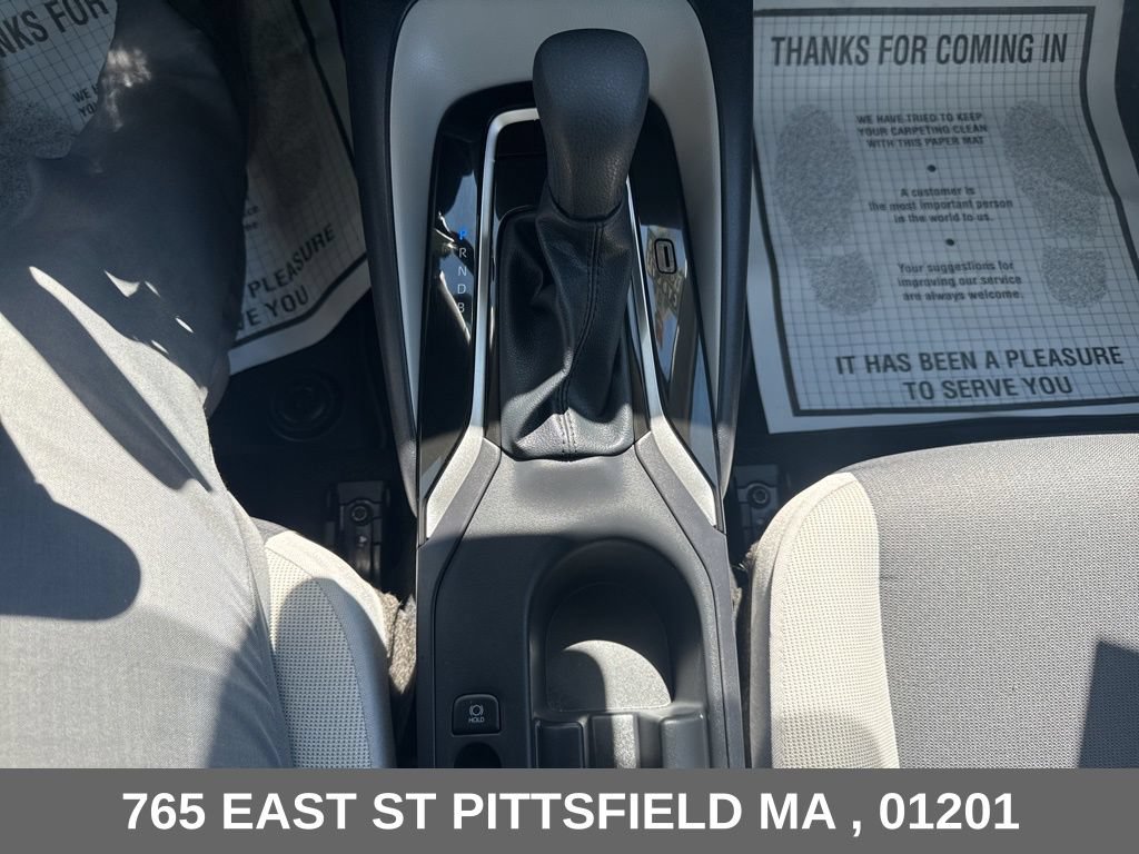 Used 2026 Toyota Corolla LE FWD image 21