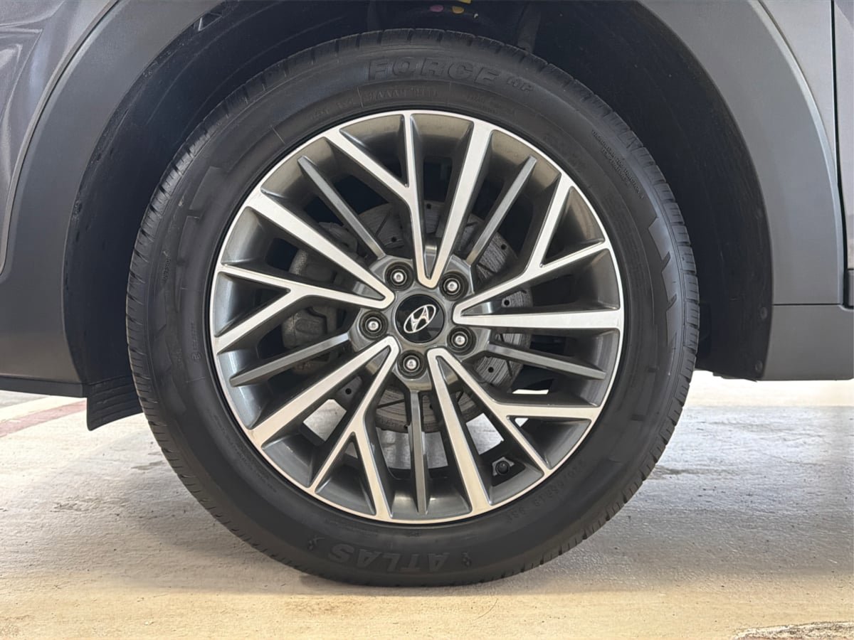 Used 2021 Hyundai Tucson Limited AWD/4WD image 13