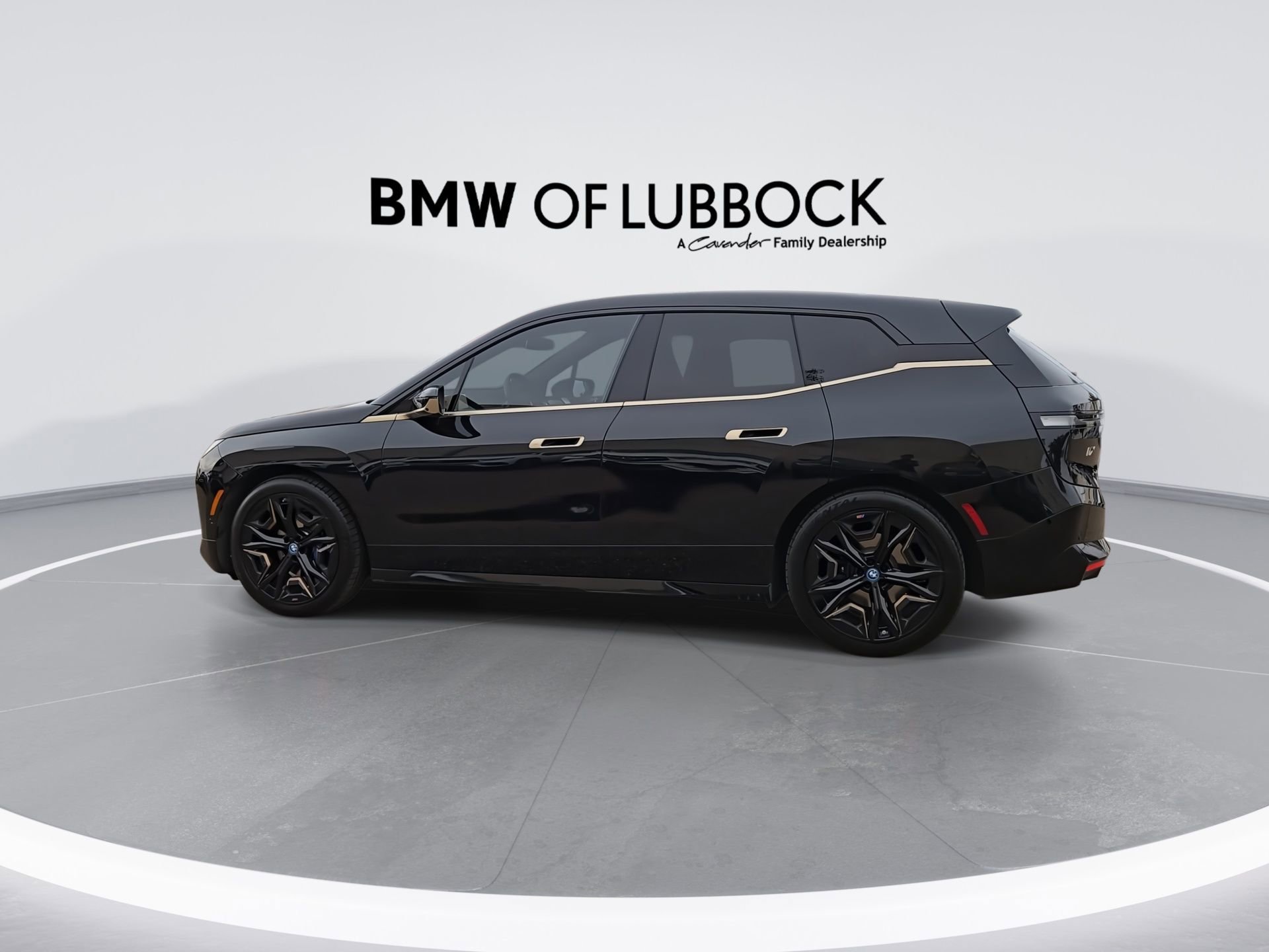 Used 2023 BMW iX M60 w/ Executive Package AWD/4WD image 6