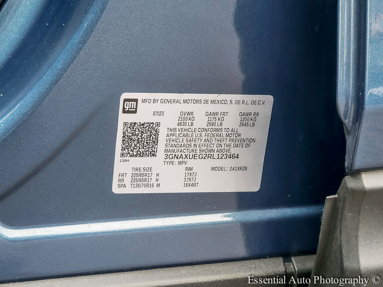 Used 2024 Chevrolet Equinox LT w/ LPO, Floor Liner Package AWD/4WD image 33