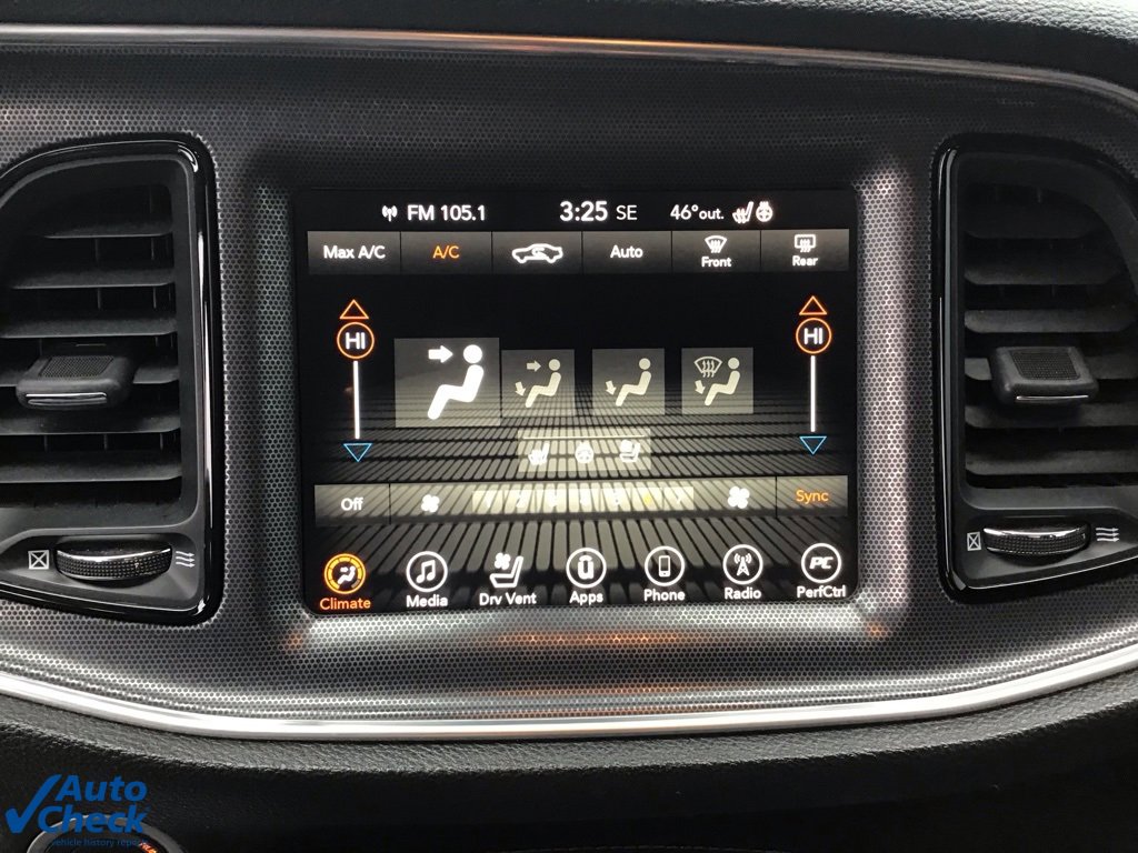 Used 2017 Dodge Challenger GT w/ Driver Convenience Group image 33