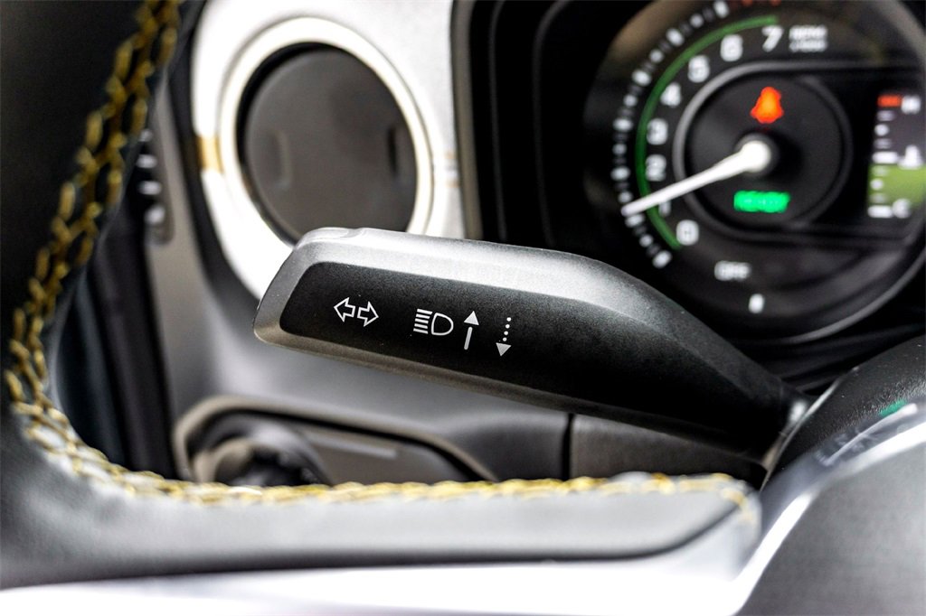 Used 2024 Jeep Wrangler Unlimited Sahara image 19