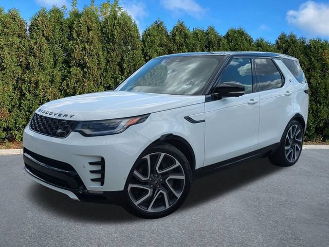 Used 2025 Land Rover Discovery Dynamic SE AWD/4WD image 1