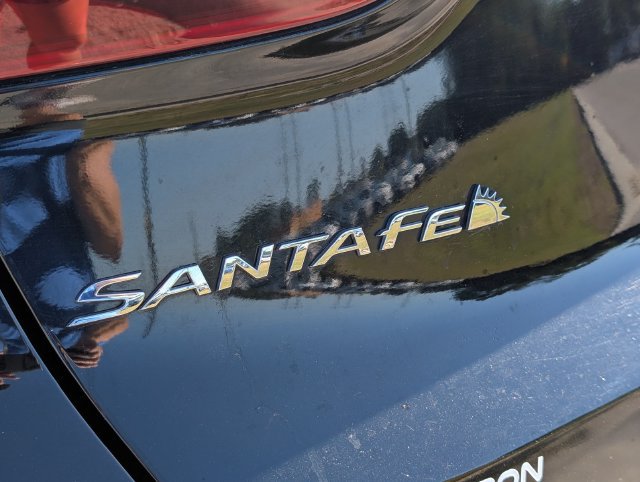 Used 2021 Hyundai Santa Fe Limited FWD image 5