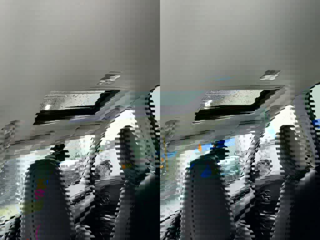 Used 2022 Honda HR-V EX-L image 23