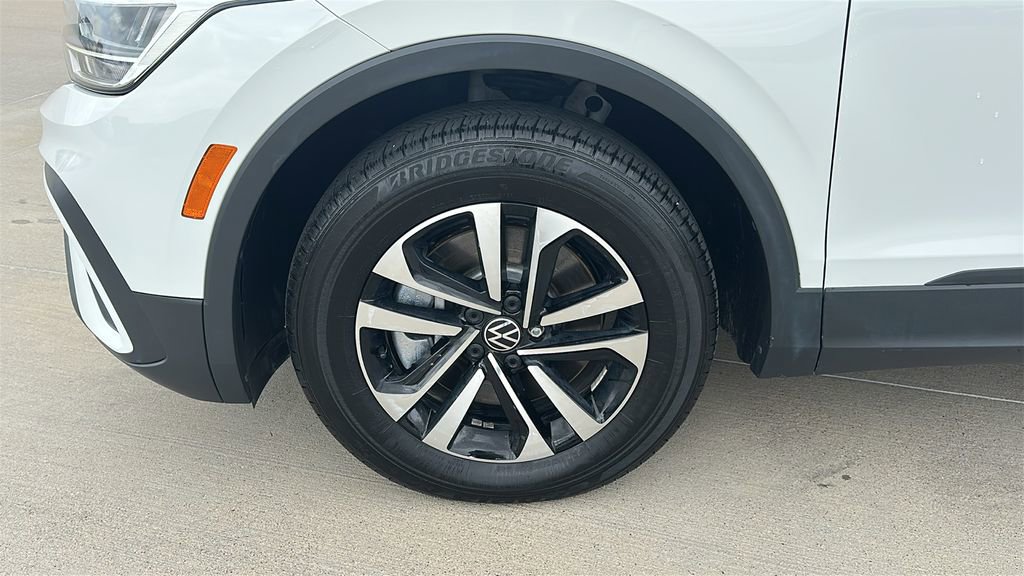 Used 2023 Volkswagen Tiguan S image 6