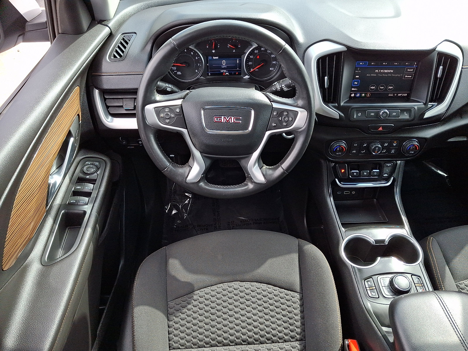 Used 2021 GMC Terrain SLE w/ Driver Convenience Package image 12