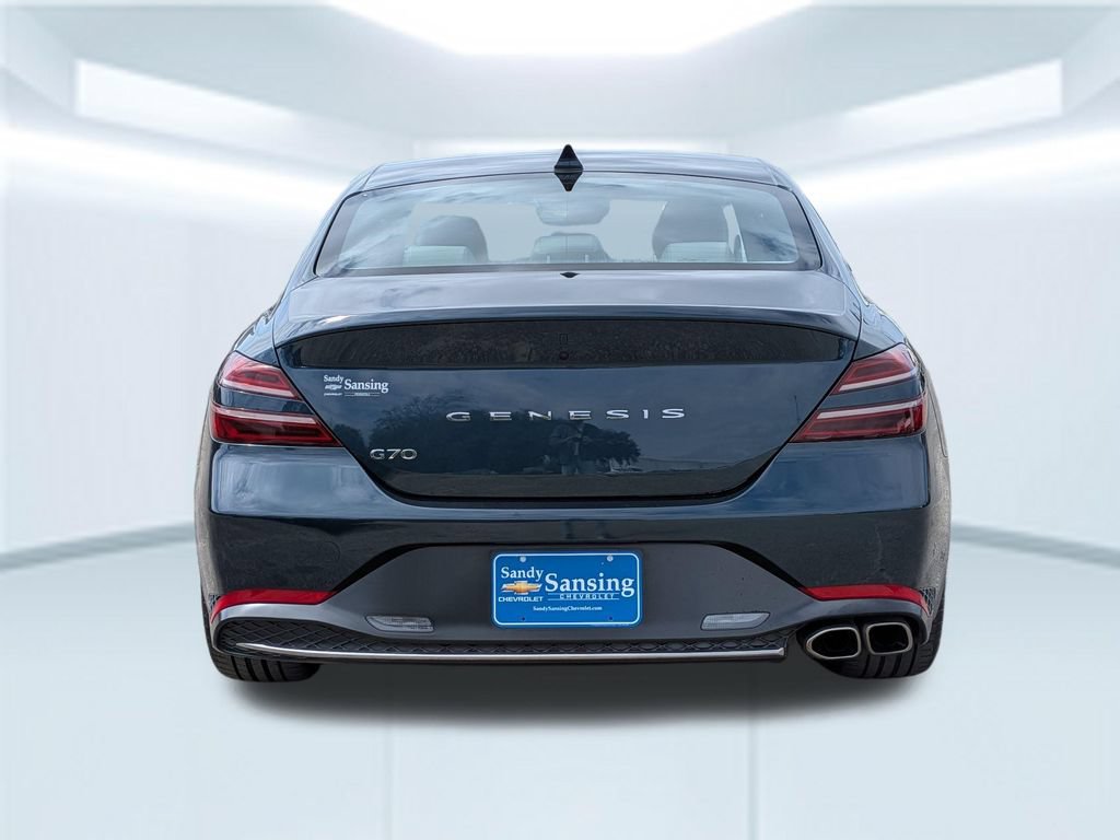 Used 2023 Genesis G70 2.0T RWD image 5