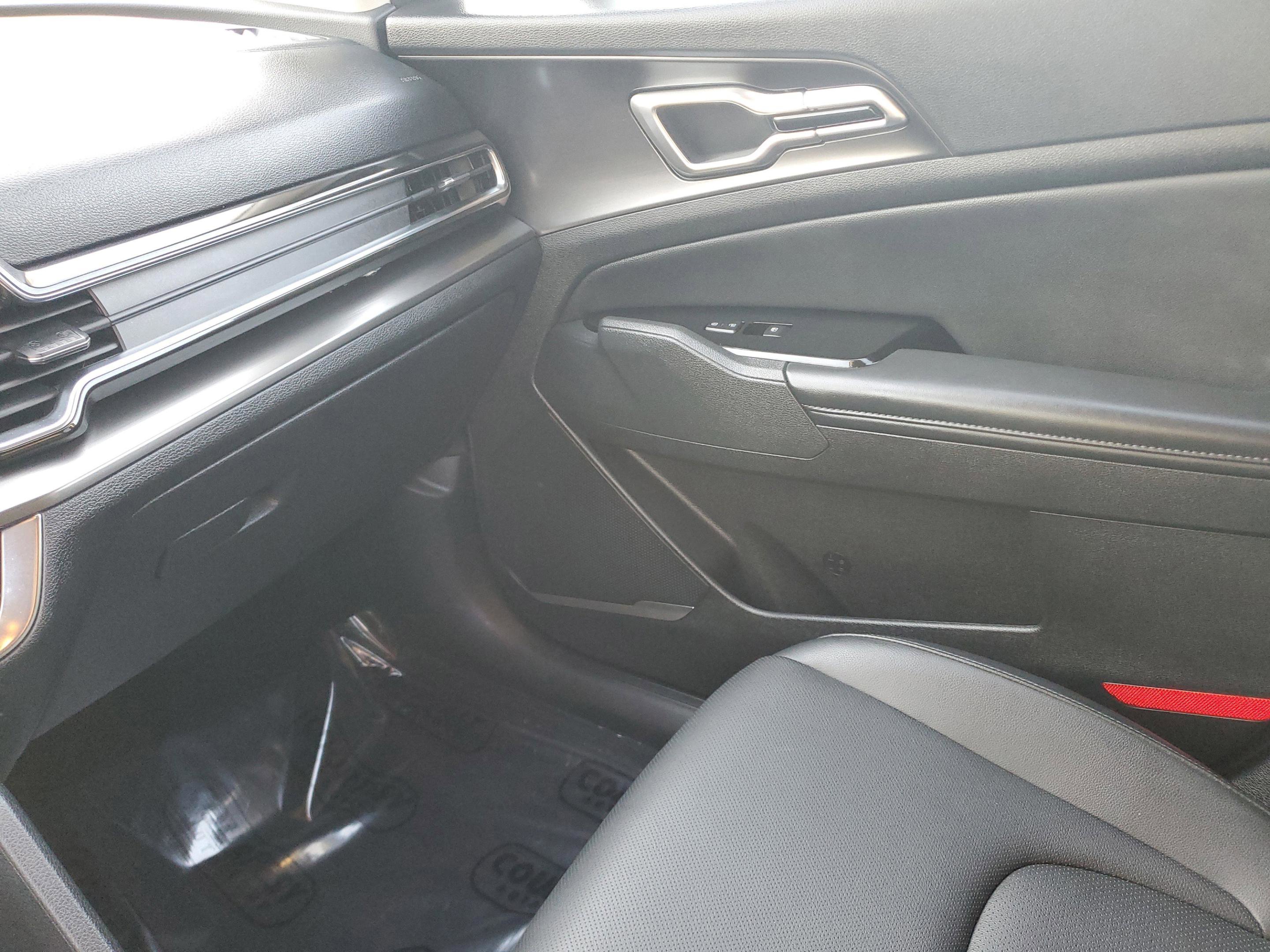 Certified 2023 Kia Sportage EX image 26