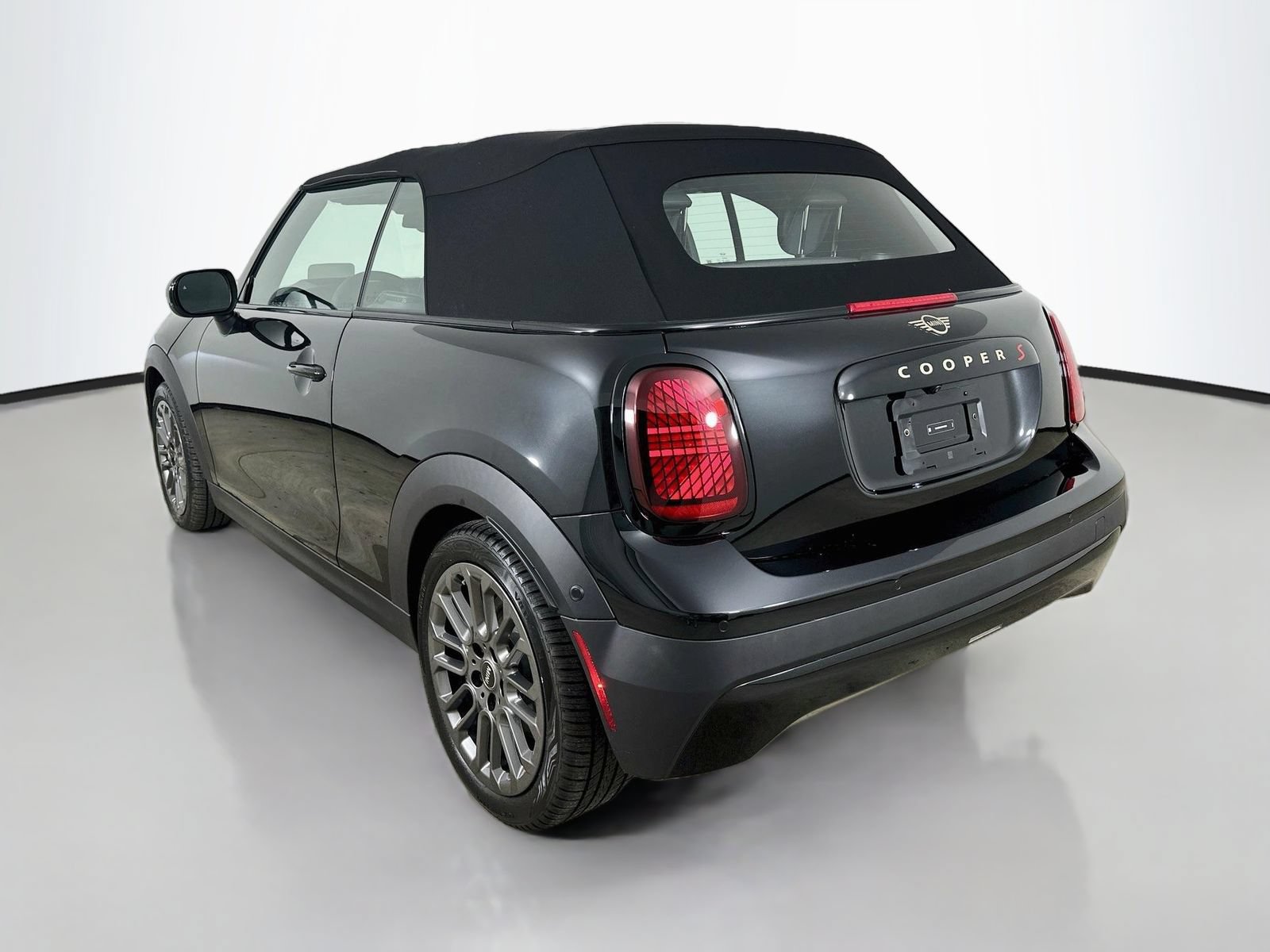 New 2026 MINI Cooper S FWD image 7