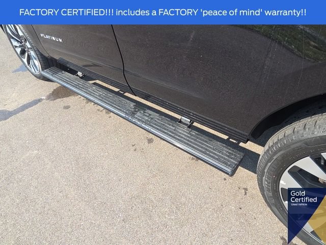 Used 2025 Ford Expedition Platinum w/ Driver's Package AWD/4WD image 24