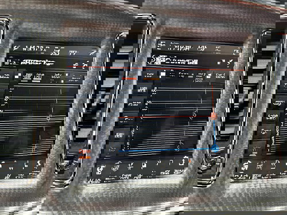 Used 2018 Dodge Challenger SRT Hellcat image 26