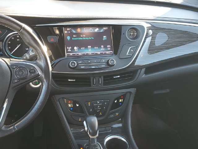 Certified 2018 Buick Envision Essence FWD image 14