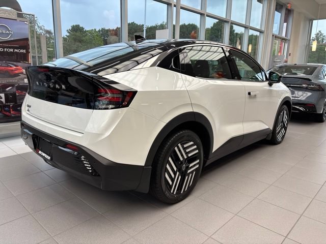 New 2026 Nissan Leaf SV+ w/ Floor Mat Package (SV+) FWD image 4
