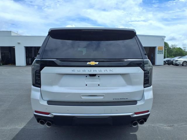 New 2025 Chevrolet Suburban Premier image 6