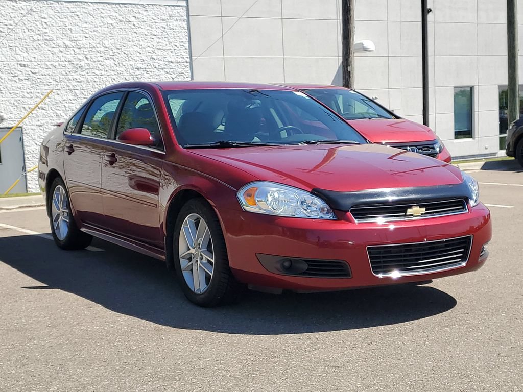 Used 2011 Chevrolet Impala LT w/ Luxury Edition Package FWD image 4