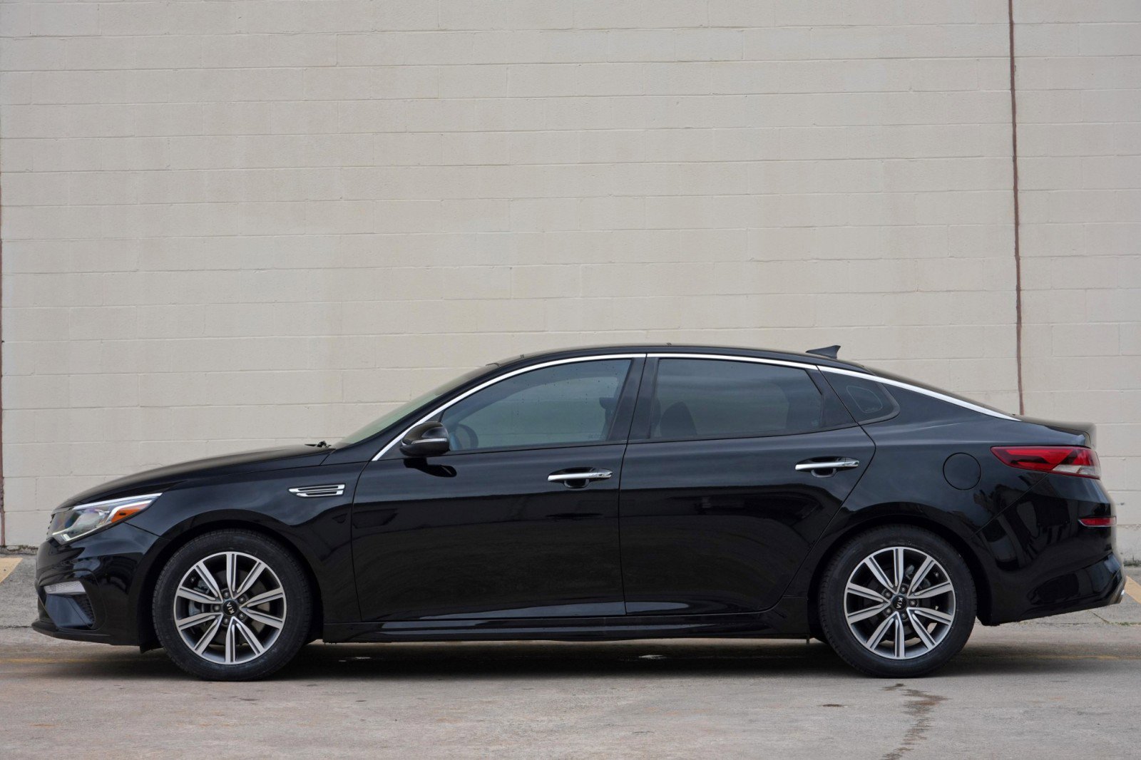 Used 2020 Kia Optima Premium FWD image 8