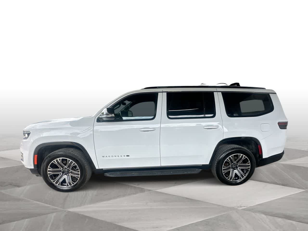 Used 2025 Jeep Wagoneer 4WD w/ Premium Group I image 5