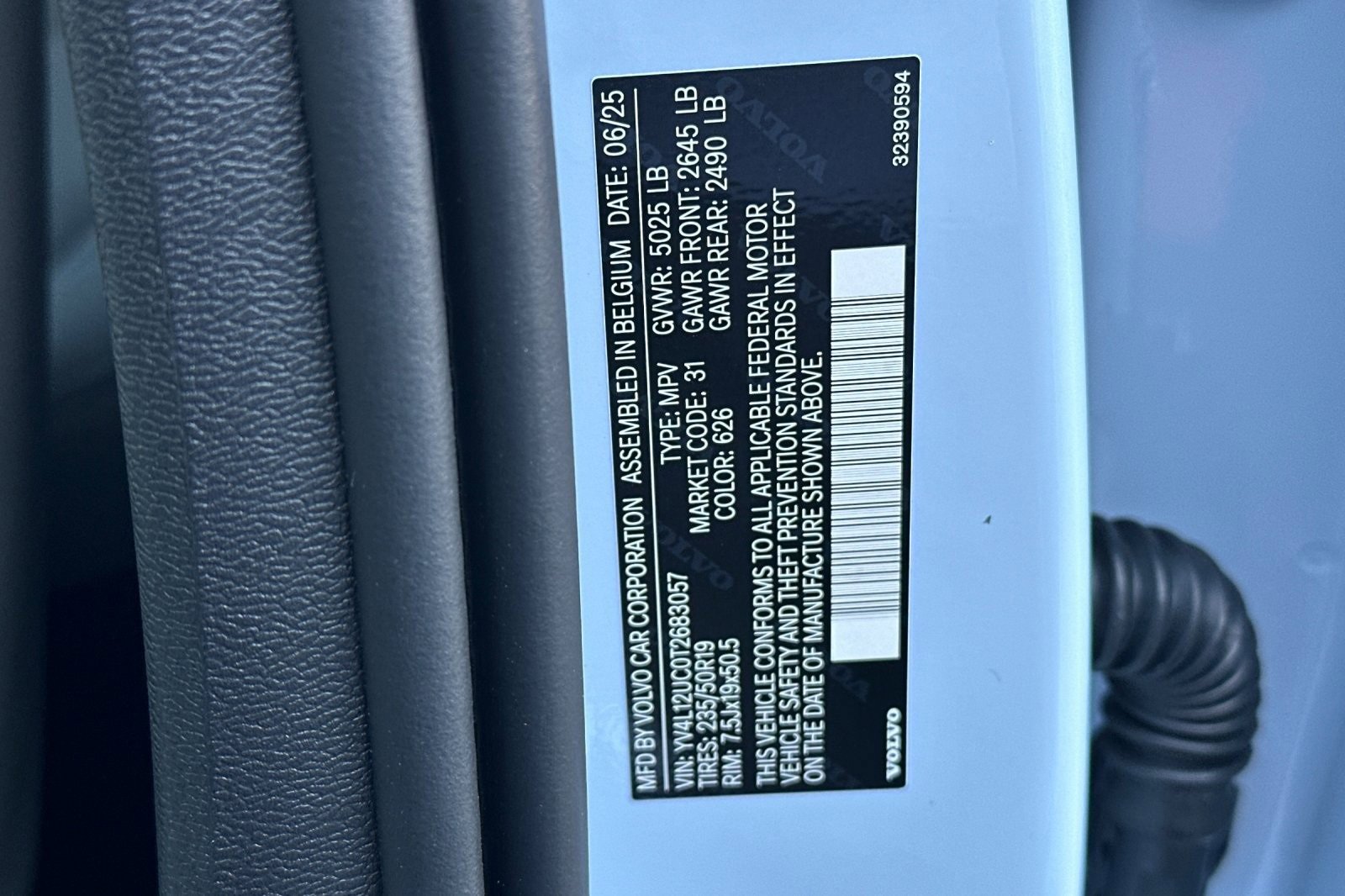 New 2026 Volvo XC40 B5 Plus w/ Protection Package Premier image 28