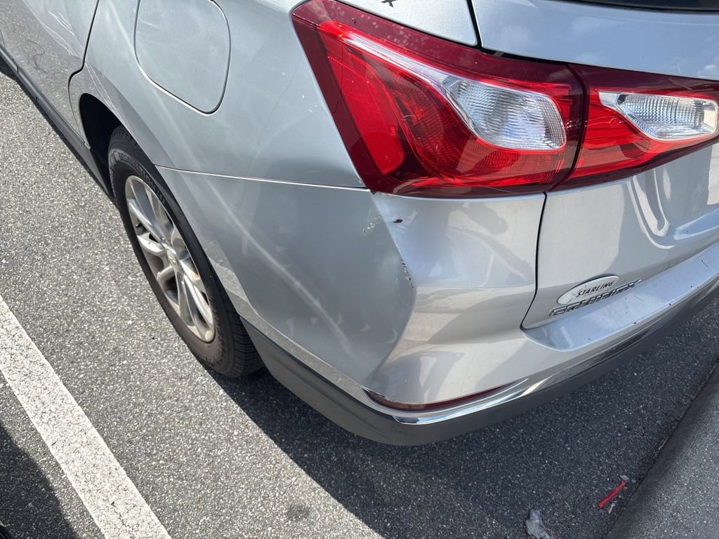 Used 2018 Chevrolet Equinox LS FWD image 14