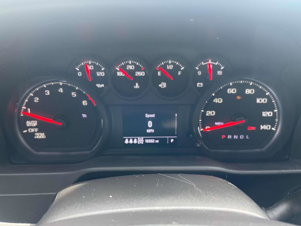 Used 2025 Chevrolet Silverado 1500 Custom image 29