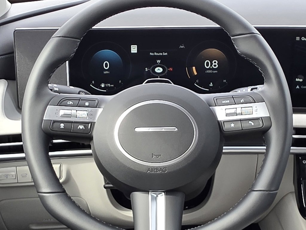 New 2026 Hyundai Tucson SEL image 18