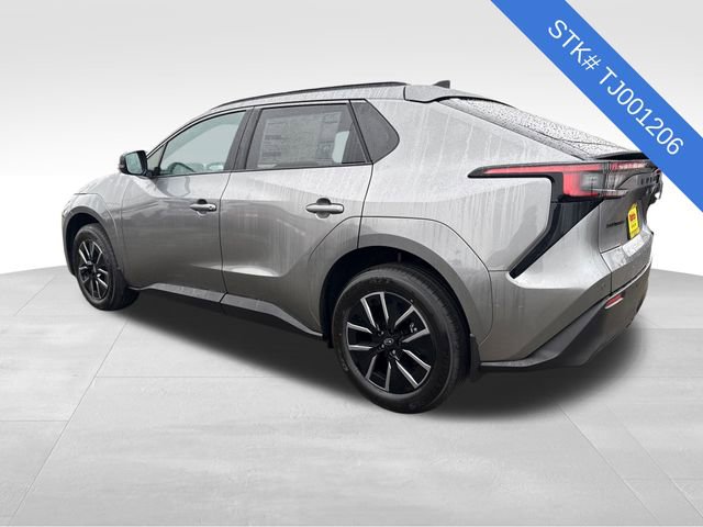 New 2026 Subaru Solterra Premium image 5