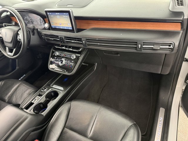 Used 2020 Lincoln Corsair Reserve FWD image 17