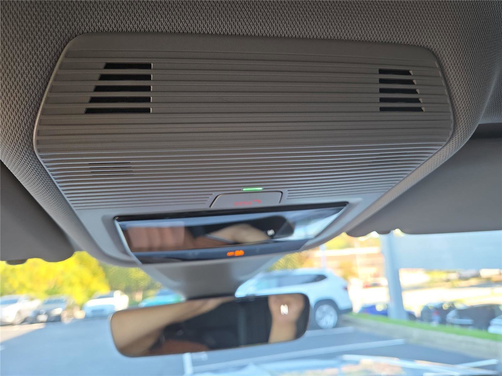 New 2026 Volkswagen Atlas SE image 23