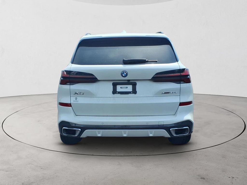 Used 2024 BMW X5 xDrive50e w/ M Sport Package AWD/4WD image 6