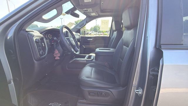 Used 2021 Chevrolet Silverado 1500 RST w/ Convenience Package II AWD/4WD image 34